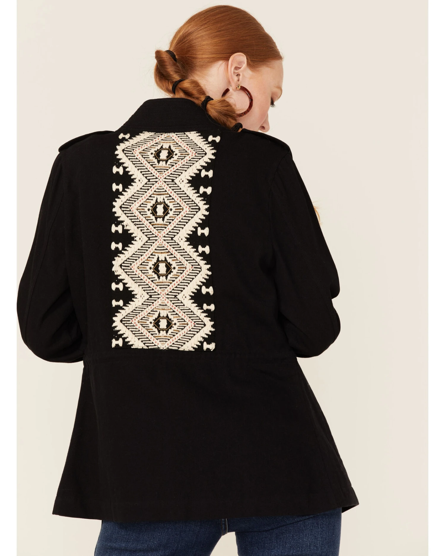Shyanne Women's Black Embroidered Southwestern Back Anorak Jacket 3 Shyanne Women's Black Embroidered Southwestern Back Anorak Jacket