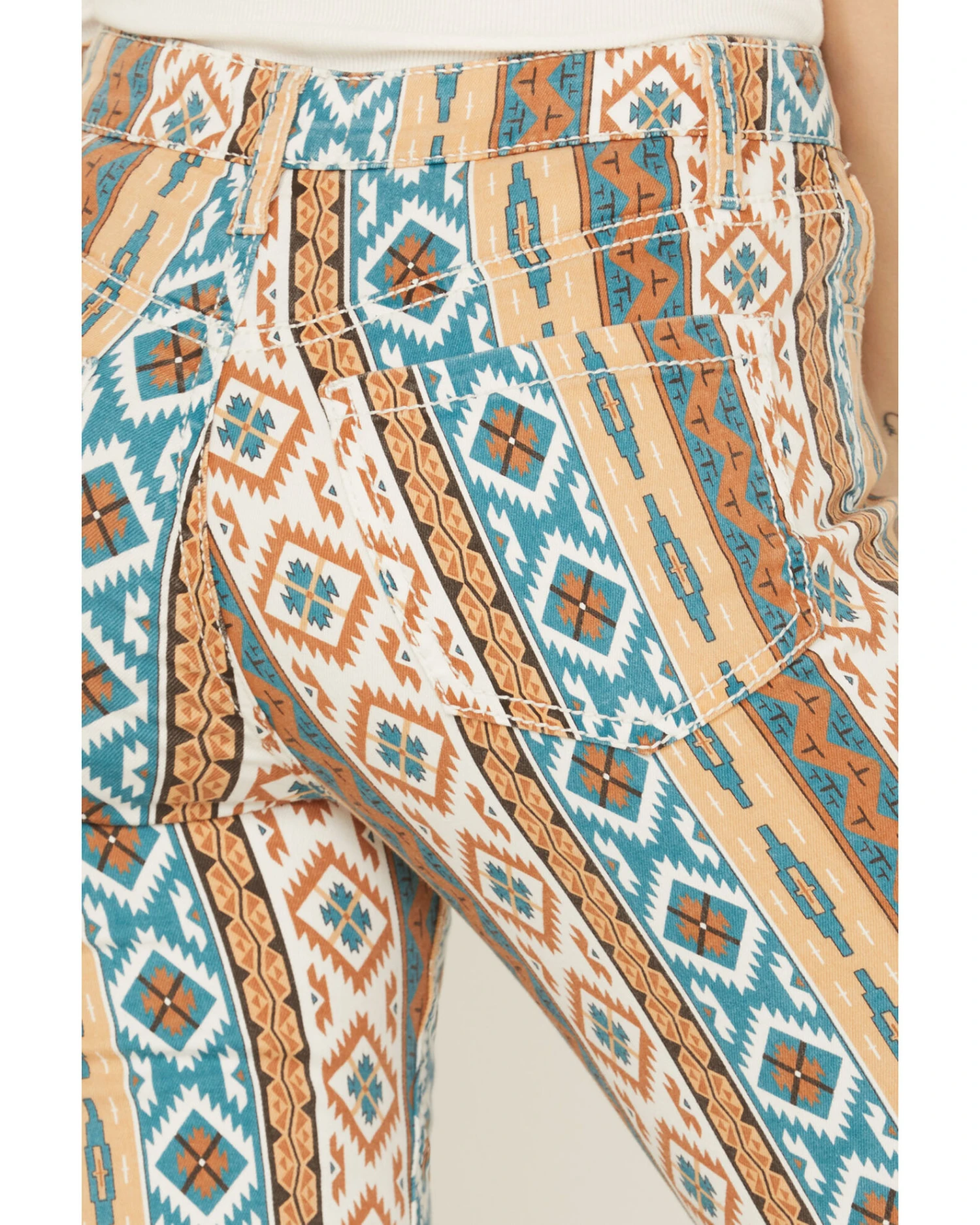 Shyanne Women's Mr. Super Flare Southwestern Flare Jeans 6 Shyanne Women's Mr. Super Flare Southwestern Flare Jeans - Image 4