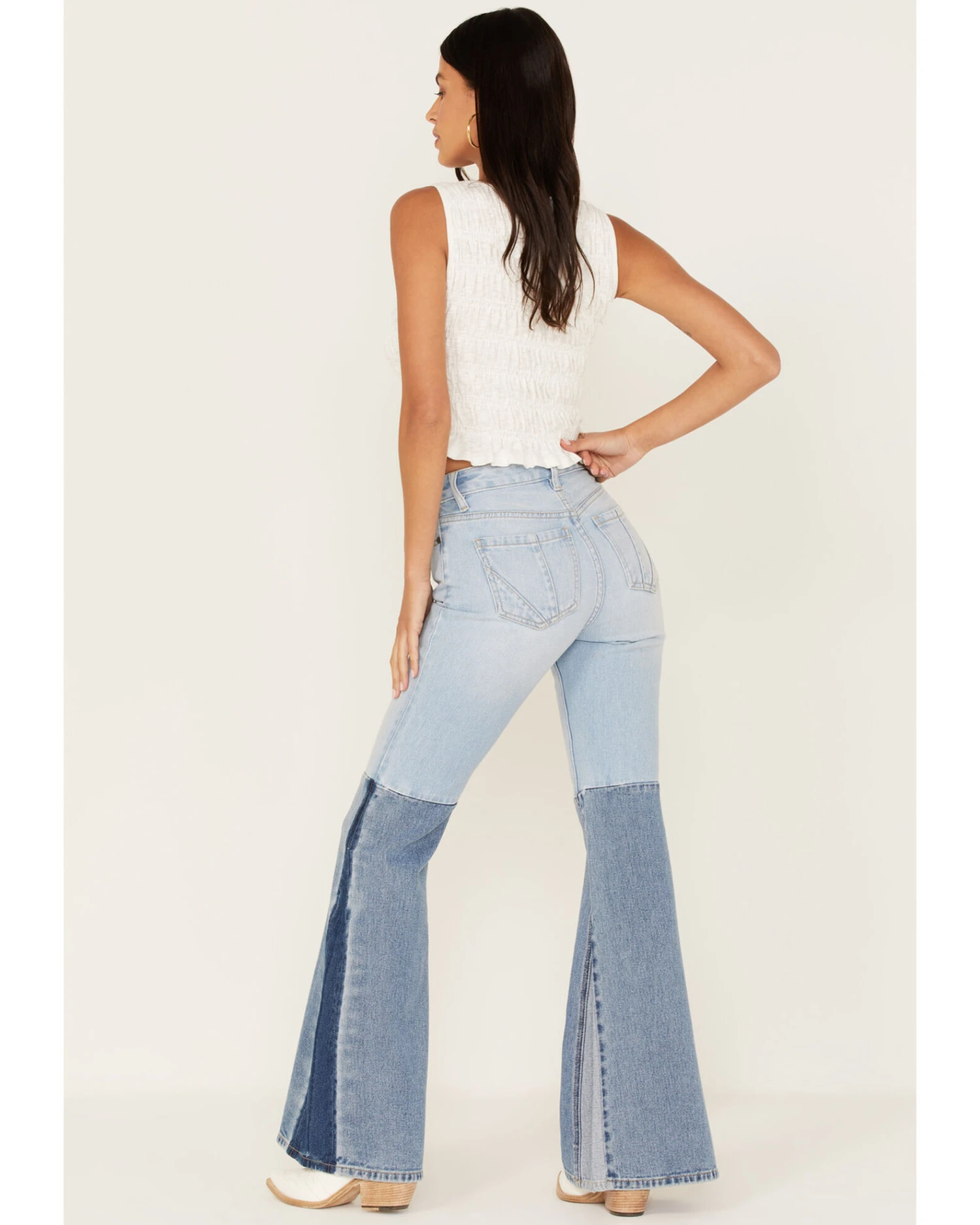 Shyanne Women's Two Tone Seamed Light Wash High Rise Flare Jeans 3 Shyanne Women's Two Tone Seamed Light Wash High Rise Flare Jeans