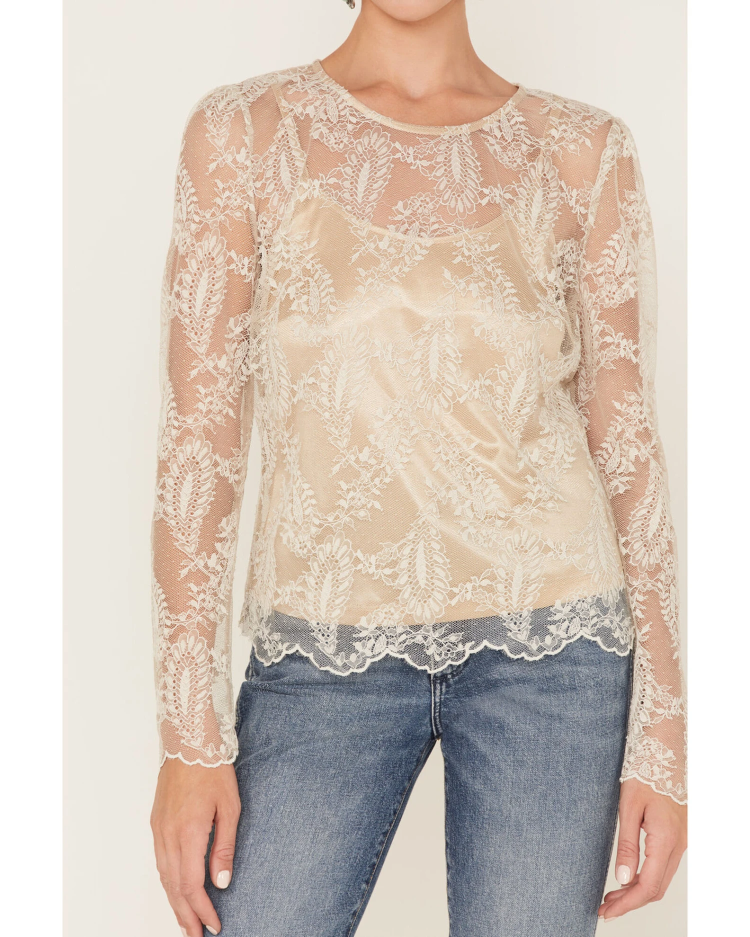Shyanne Women's Two Tone Lace Layering Top 5 Shyanne Women's Two Tone Lace Layering Top - Image 3