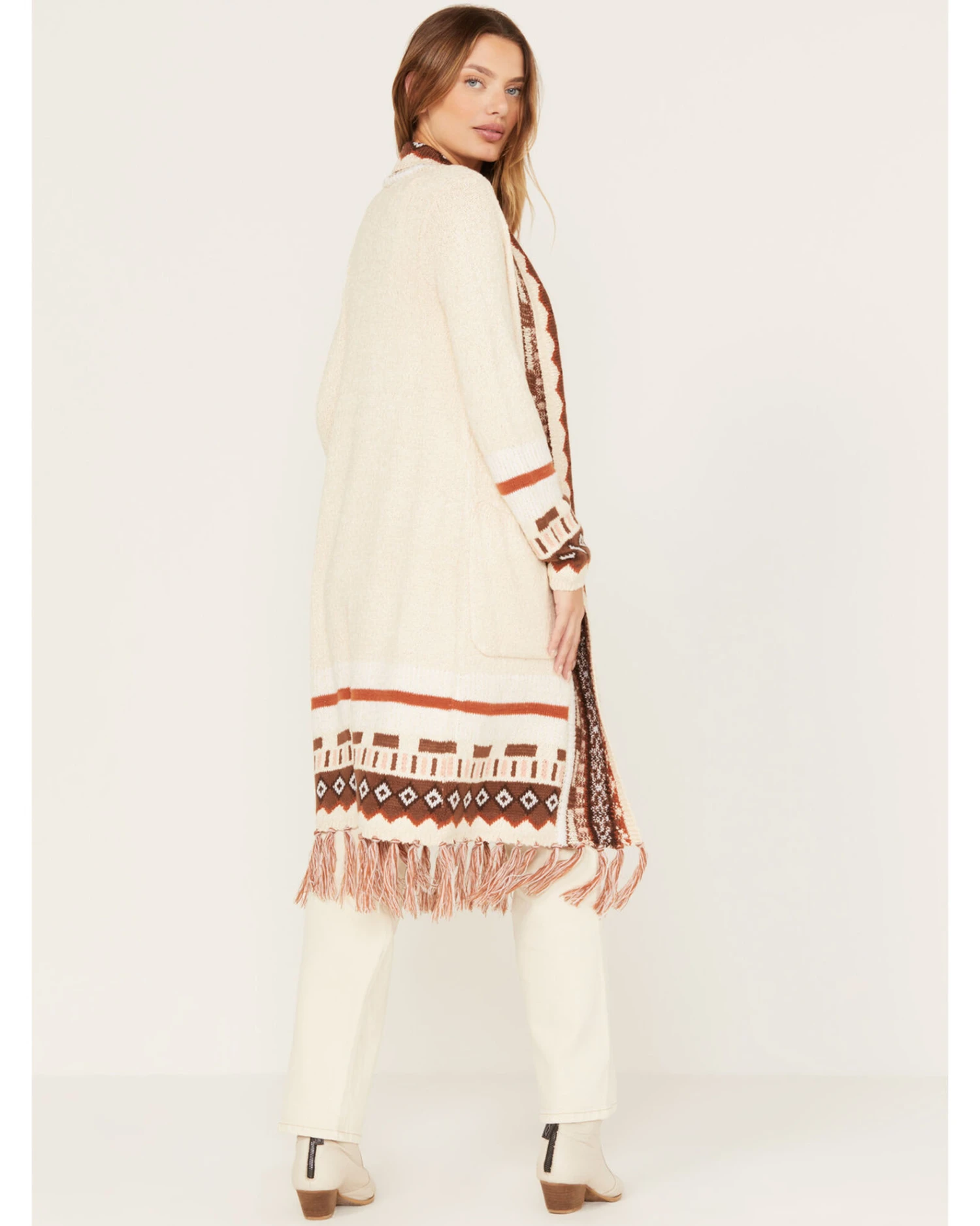 Shyanne Women's Southwestern Border Knit Maxi Cardigan 4 Shyanne Women's Southwestern Border Knit Maxi Cardigan - Image 2