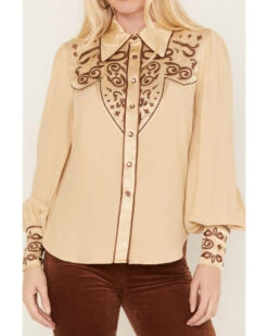 Shyanne Women's Long Sleeve Embroidered Western Snap Shirt -Shyanne Apparel Shop 2000382862 251 P3 1