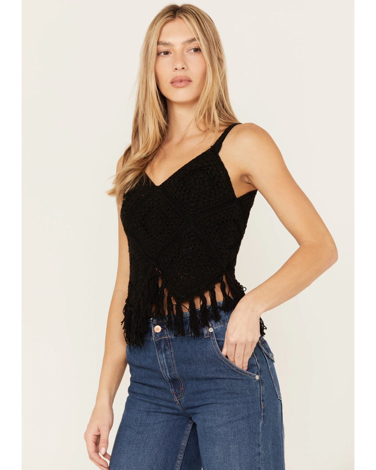 Shyanne Women's Crochet Fringe Tank 4 Shyanne Women's Crochet Fringe Tank - Image 2