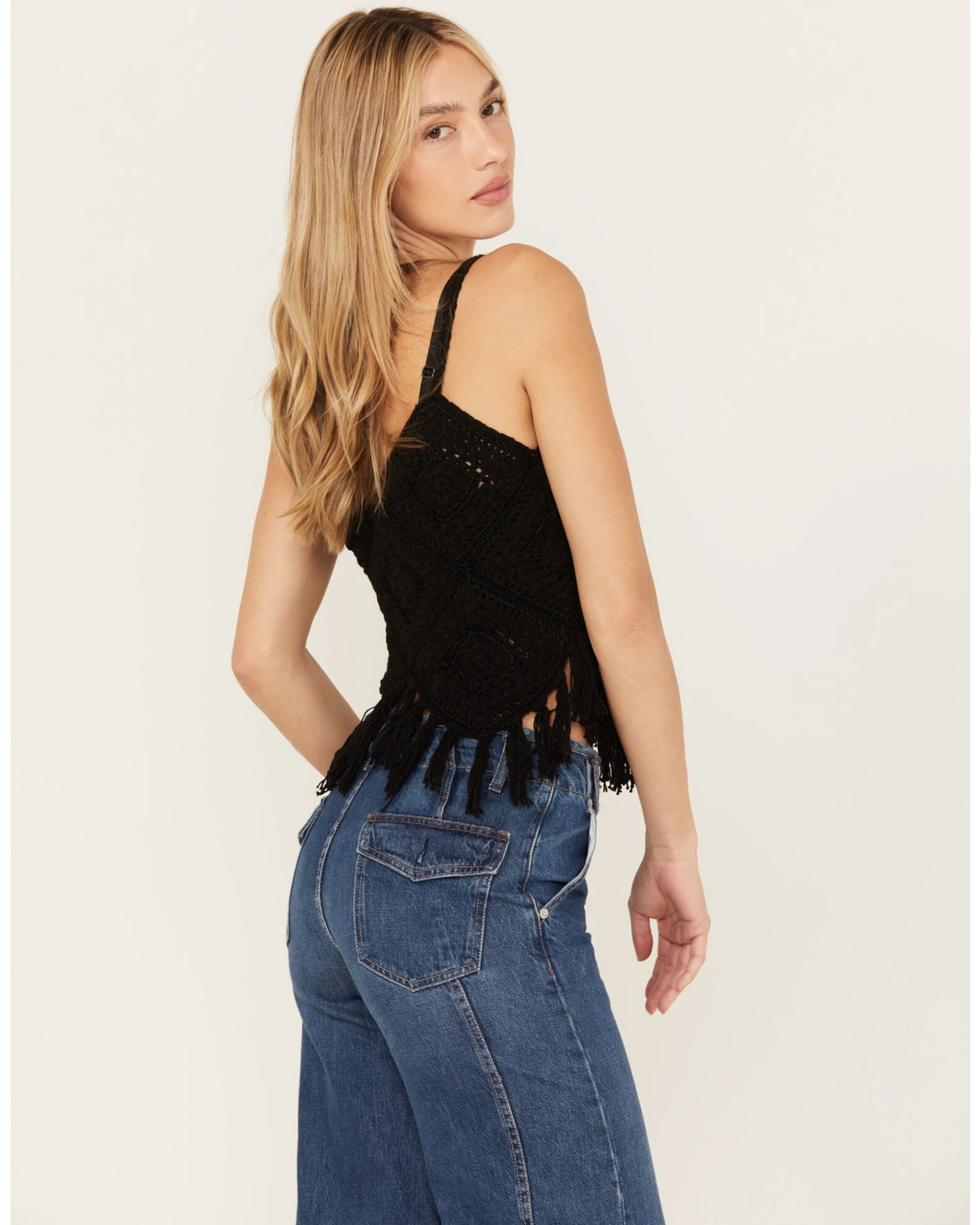 Shyanne Women's Crochet Fringe Tank 6 Shyanne Women's Crochet Fringe Tank - Image 4