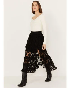 Shyanne Women's Diamond Embroidered Mesh Skirt