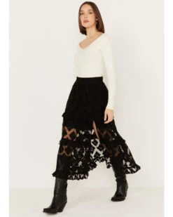 Shyanne Women's Diamond Embroidered Mesh Skirt